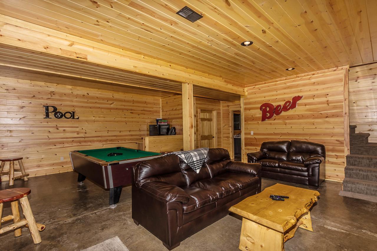 Hocking Hills Cabins & Resort Foxfire Logan Exterior photo